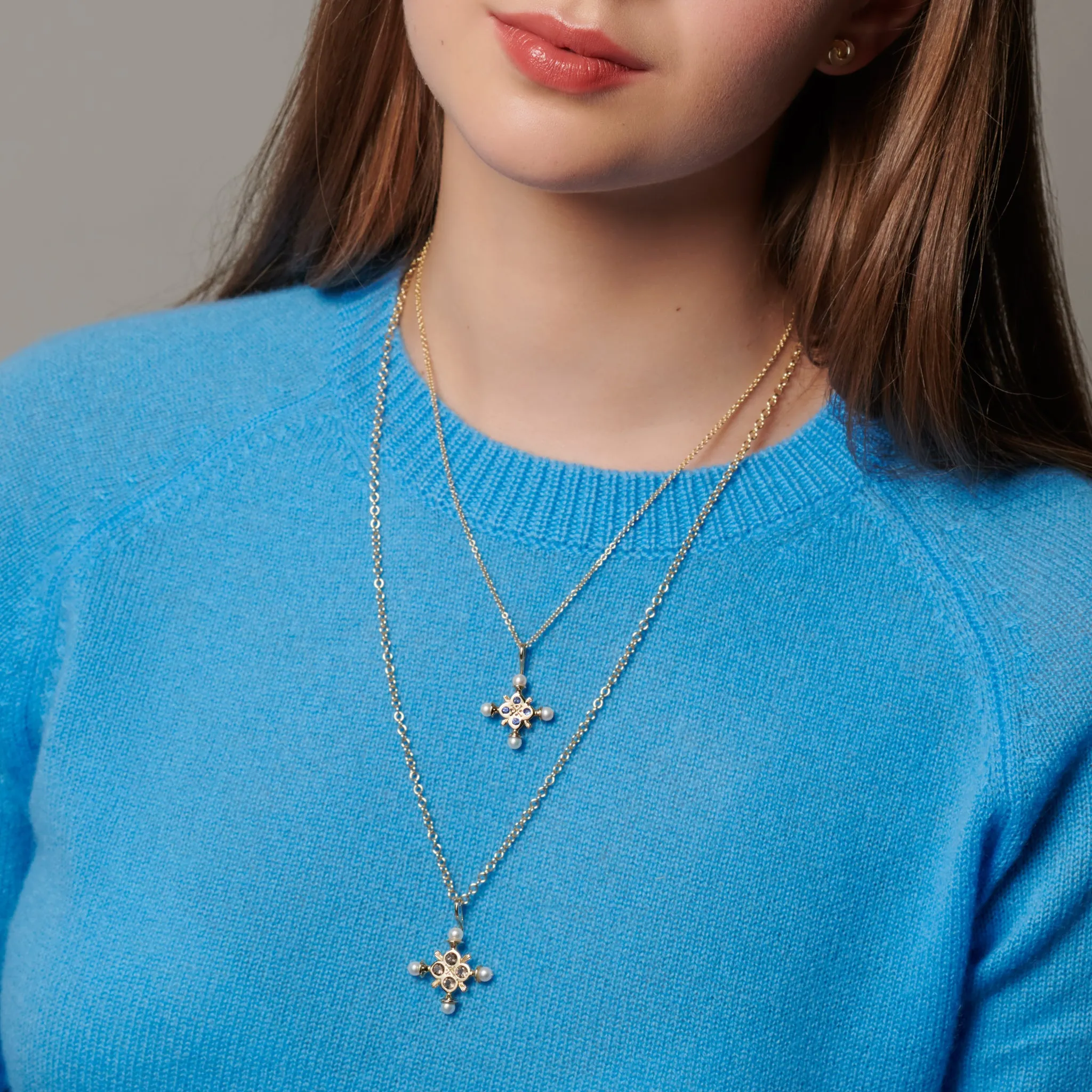 Madrid Small Cross Pendant Yellow Gold - Chrome Diopside & Pearl