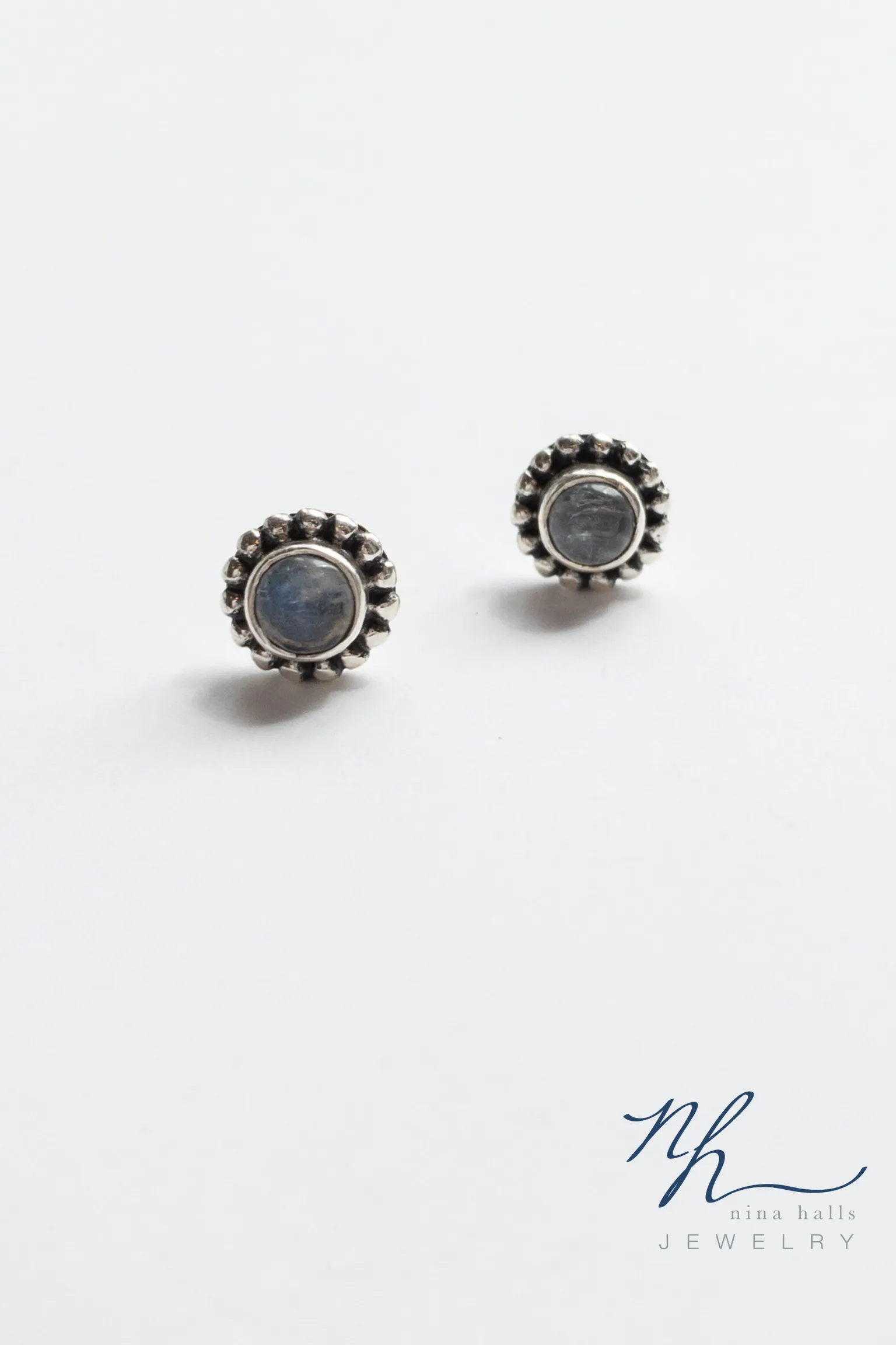 Persephone Labradorite nh Stud Earrings